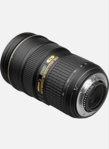 Nikon AF-S Nikkor 24-70mm f/2.8 In perfecte staa beschikbaar voor biedingen