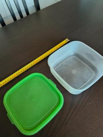 Food storage containers / Voedselbewaarbakjes, Ophalen