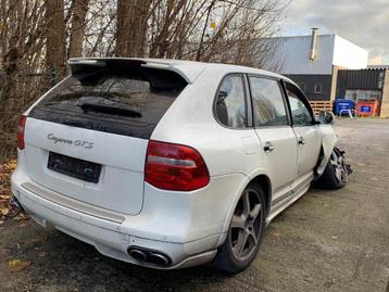 PORSCHE CAYENNE GTS, Cayenne, Achat, Noir, 5 portes