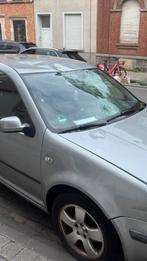 Damaged Golf 4 te koop, Auto's, Stof, Bedrijf, Handgeschakeld, 5 deurs