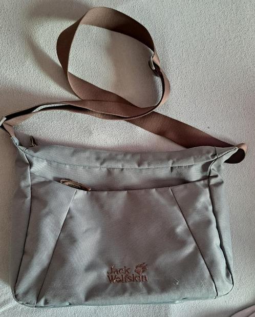 Jack Wolfskin schoudertas grijs, Handtassen en Accessoires, Tassen | Schoudertassen, Gebruikt, Overige merken, Grijs, Ophalen of Verzenden