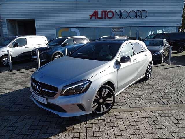 Mercedes-Benz A 250 Urban * 211PK * SLECHTS 29.288 KM!!!, Auto's, Mercedes-Benz, Bedrijf, A-Klasse, ABS, Airbags, Airconditioning
