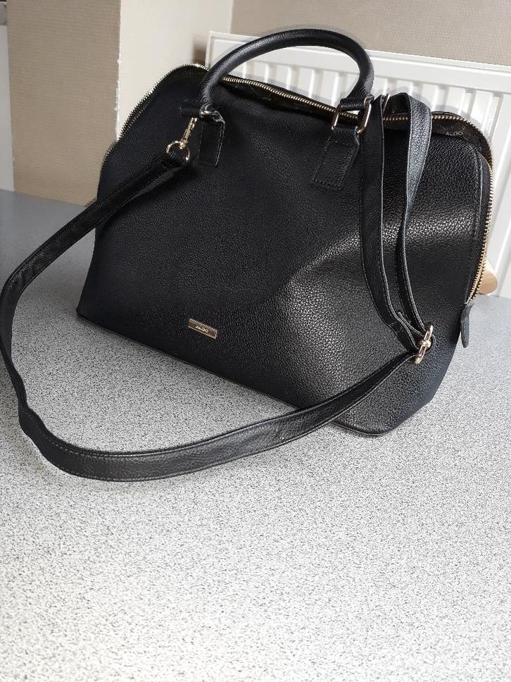 Zwarte hand/ schoudertas Aldo, Handtassen en Accessoires, Tassen | Damestassen, Zo goed als nieuw, Handtas, Zwart, Ophalen of Verzenden