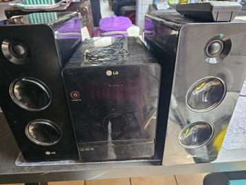 LG stereo beschikbaar voor biedingen