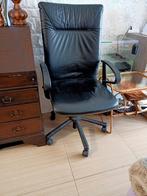Zwart hoge stevige met wieltjes bureaustoel, Comme neuf, Enlèvement ou Envoi