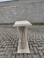 Zuil +/- 80 cm.      Incl bloempot +/- 107 cm, Ophalen