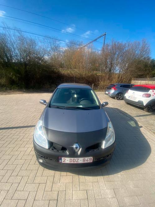 RENAULT CLIO 3 2009, Auto's, Renault, Particulier, Clio, ABS, Airbags, Airconditioning, Bluetooth, Radio, Benzine, Euro 5, Stadsauto