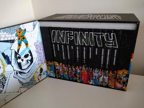 Boxset Marvel The Infinity Gauntlet, Boeken, Strips | Comics, Zo goed als nieuw, Ophalen of Verzenden