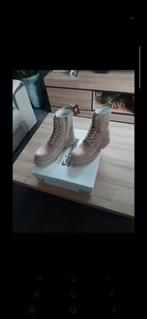 Nieuw in alle maten , echt leer, Kleding | Dames, Ophalen of Verzenden, Nieuw, Sneakers