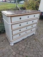 SURPRENANTE commode massive avec un superbe marbre, Maison & Meubles, Armoires | Secrétaires, Comme neuf