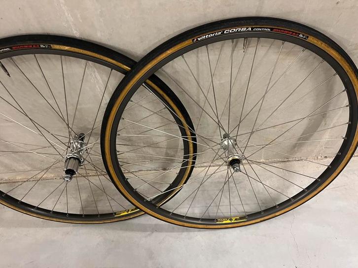 NOS, retro clincher wheelset, 700c, Fietsen en Brommers, Fietsonderdelen, Zo goed als nieuw, Ophalen