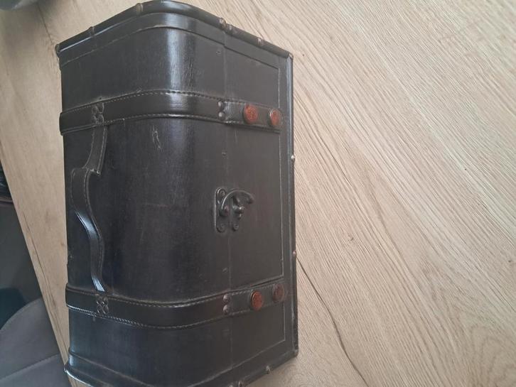 Houten kistje, Huis en Inrichting, Woonaccessoires | Kisten, Gebruikt, Ophalen of Verzenden