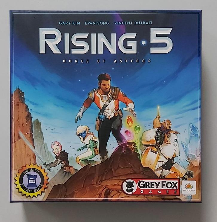 Spel Rising 5, Hobby en Vrije tijd, Gezelschapsspellen | Bordspellen, Zo goed als nieuw, Een of twee spelers, Drie of vier spelers