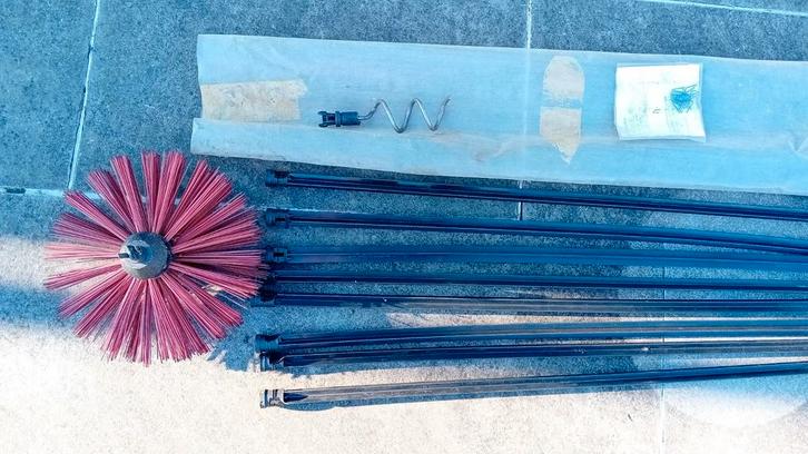 Kit voor schoorsteenveger, Huis en Inrichting, Kachels, Zo goed als nieuw, Overige soorten, Hout