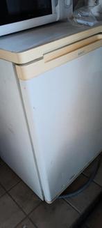 tafelmodel koelkast//frigo Beko, Elektronische apparatuur, Koelkasten en IJskasten, Ophalen, Gebruikt, Zonder vriesvak