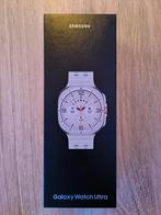 Galaxy watch ultra Titanium White in nieuwstaat met garantie, Handtassen en Accessoires, Sporthorloges, Ophalen of Verzenden, Zo goed als nieuw