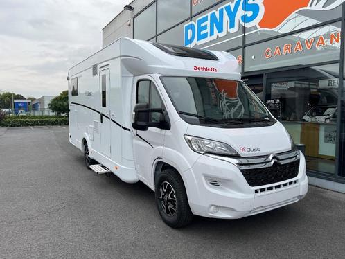 Dethleffs Just 90 T7052 EB | Alu velgen 16" | Hefbed, Caravans en Kamperen, Mobilhomes, Bedrijf, Half-integraal, tot en met 4