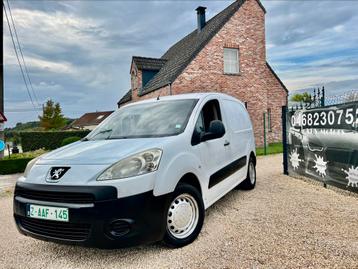 Peugeot partner / lichte vracht / 158.000 km / lichte vracht beschikbaar voor biedingen