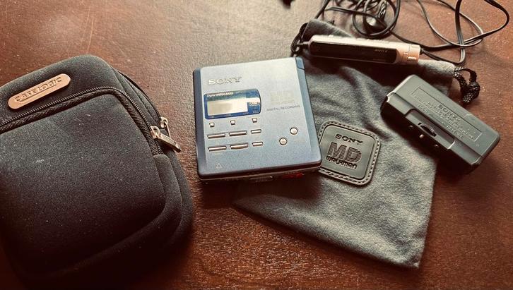 Lecteur Enregistreur MiniDisc Sony MZ R55, TV, Hi-fi & Vidéo, Walkman, Discman & Lecteurs de MiniDisc, Walkman ou Baladeur, Enlèvement