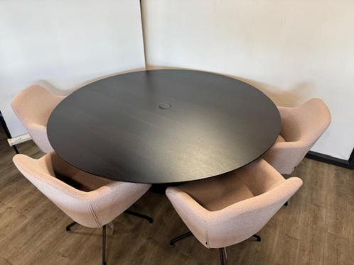 Ronde design tafel Andreu World, Huis en Inrichting, Tafels | Bijzettafels, Gebruikt, Rond, 60 cm of meer, 75 cm of meer, Hout