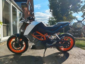 KTM Duke 390 - A2 - 2013 - 43 000km beschikbaar voor biedingen