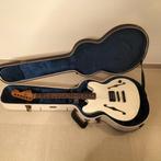 Tom Delonge, acteur de Fender Starcaster, Musique & Instruments, Enlèvement, Fender