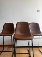 3 Lederen barkrukken - 63cm zithoogte, Ophalen, Zo goed als nieuw, Leer