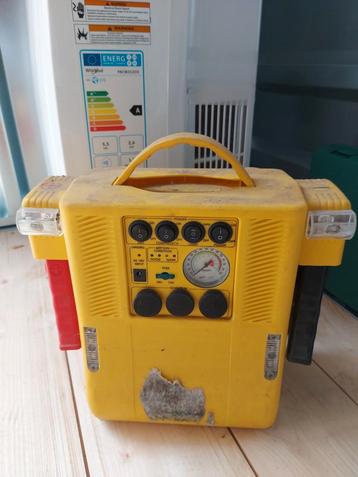 Acculader auto beschikbaar voor biedingen