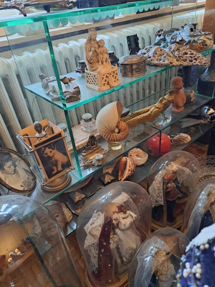 Antiek Vintage Brocante kunst Meubels kristal LingerieBoeken, Antiek en Kunst, Curiosa en Brocante, Ophalen