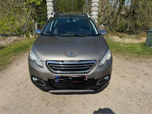Peugot 2008 90.000km euro6b, Auto's, Peugeot, Particulier, Navigatiesysteem, Benzine, Euro 6, Handgeschakeld, Beige, Bruin, Leder en Stof