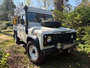 Land Rover Defender, 110 Exclusieve ‘Rest of the World’-camp beschikbaar voor biedingen