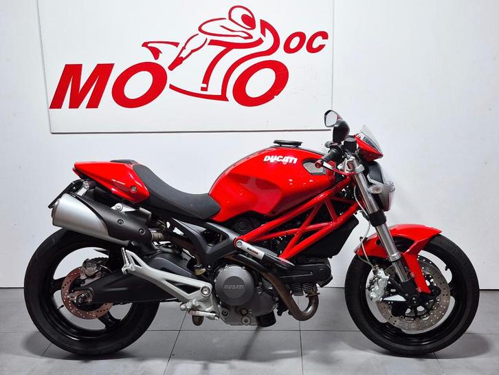 DUCATI MONSTER 696+ ***MOTODOC.BE***, Motoren, Motoren | Ducati, Bedrijf, Naked bike, meer dan 35 kW, 2 cilinders, Motorrijbewijs A