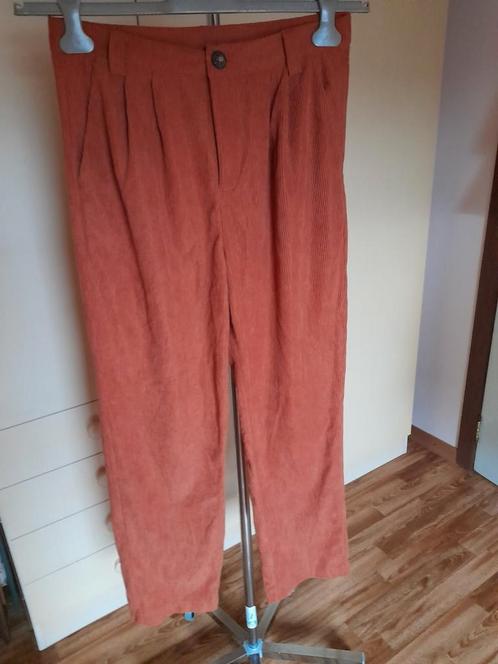 Grof geribbelde velours lange broek., Kleding | Dames, Broeken en Pantalons, Nieuw, Maat 42/44 (L), Bruin, Lang, Ophalen of Verzenden