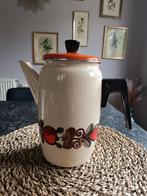 Ravissante cafetière émaillée vintage, Maison & Meubles, Cuisine | Vaisselle