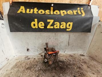 Fusee rechts-voor van een Daihatsu Cuore beschikbaar voor biedingen