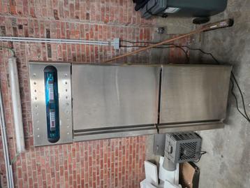 Diepvriezer 2 aparte motoren en vriesvakken  beschikbaar voor biedingen