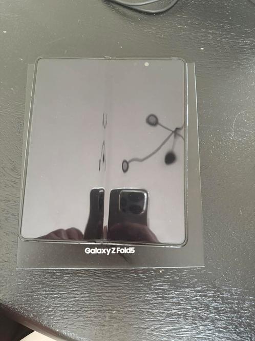 Samsung Galaxy Z Fold5, Telecommunicatie, Mobiele telefoons | Samsung, Gebruikt, Overige modellen, 512 GB, Android OS, 10 megapixel of meer