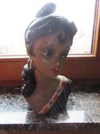 Buste en plâtre d'une jeune espagnole ibérique de S Melani, Ophalen