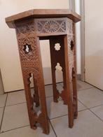 MOOI TAFELTJE houtsteekwerk, Huis en Inrichting, Ophalen of Verzenden, Zo goed als nieuw