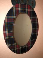 Toffe vintage spiegel met stoffen rand in Schotse ruit, Comme neuf, Ovale, Moins de 50 cm, Enlèvement ou Envoi