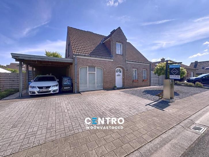 TE KOOP - Woning, Immo, Huizen en Appartementen te koop, Provincie West-Vlaanderen, 500 tot 1000 m², Vrijstaande woning, C