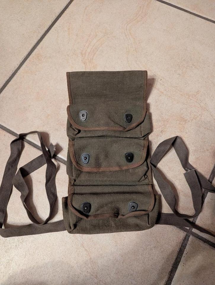 TAP/TTA granaathouder van het Franse leger, Verzamelen, Militaria | Algemeen, Landmacht, Overige typen, Verzenden