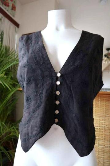 vintage dressing linnen gilet met kant beschikbaar voor biedingen