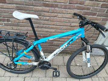 Mountainbike Scott voltage yz2.  beschikbaar voor biedingen