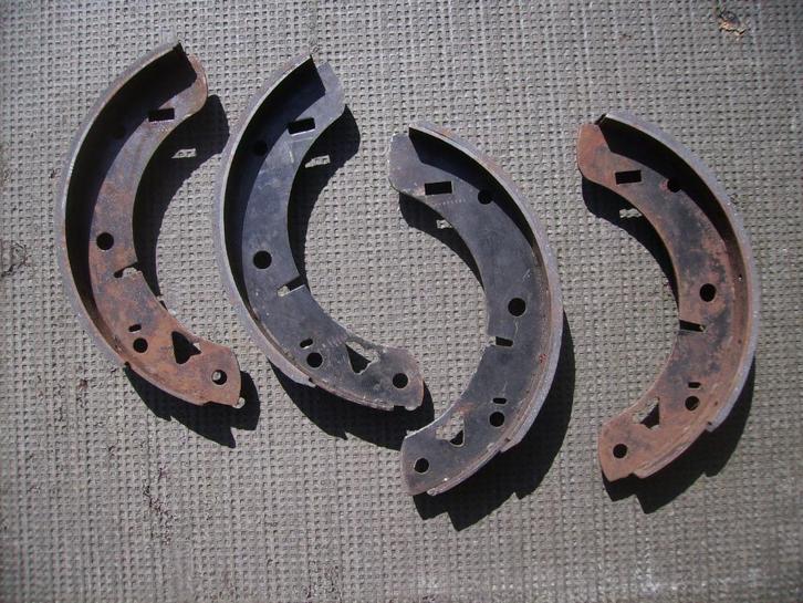 Remsegmenten MGB, MGB-GT 1965-1980, Auto-onderdelen, Remmen en Aandrijving, Oldtimer onderdelen, Overige automerken, MG, Nieuw