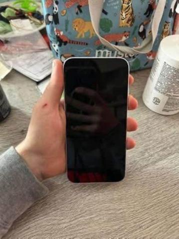 iPhone 14 plus  beschikbaar voor biedingen