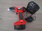 Schroefboormachine 14.4 volt met 2 battery, Doe-het-zelf en Bouw, Gereedschap | Boormachines, Ophalen, Gebruikt