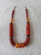 Collier tribal Indonésie/Sumatra en bakélite et jaspe 26cm, Comme neuf, Rouge, Enlèvement ou Envoi, Pierre ou Minéral