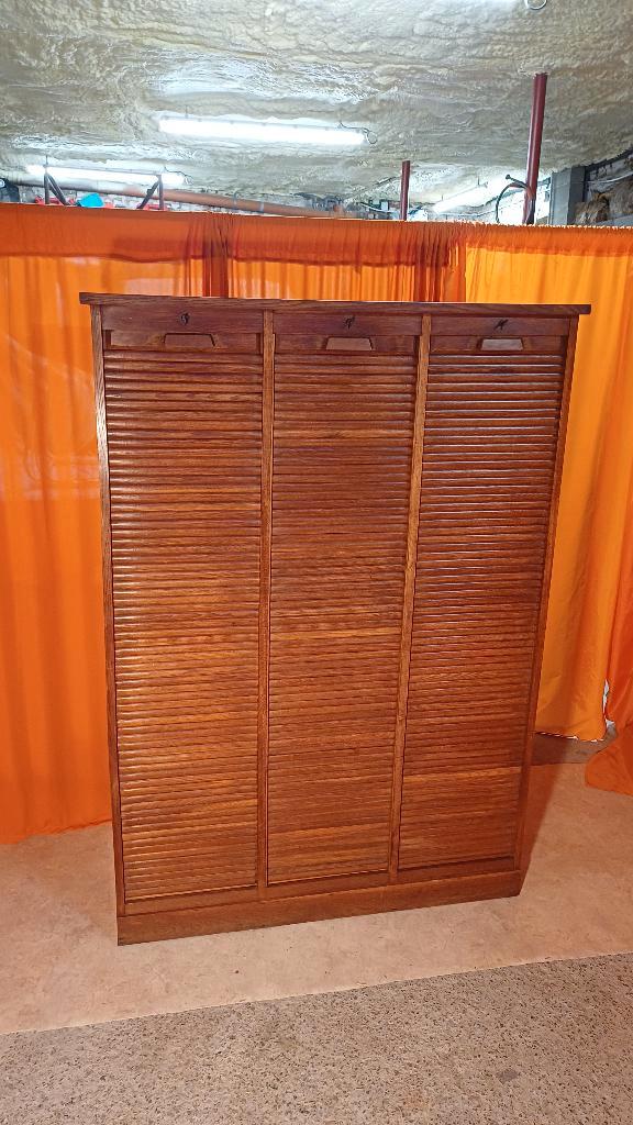 meubilair drievoudig kabinet beroepskabinet notarisschool, Antiek en Kunst, Curiosa en Brocante, Ophalen