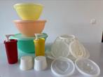 Vintage Tupperware (als set), Huis en Inrichting, Keuken | Tupperware, Ophalen of Verzenden, Zo goed als nieuw, Geel